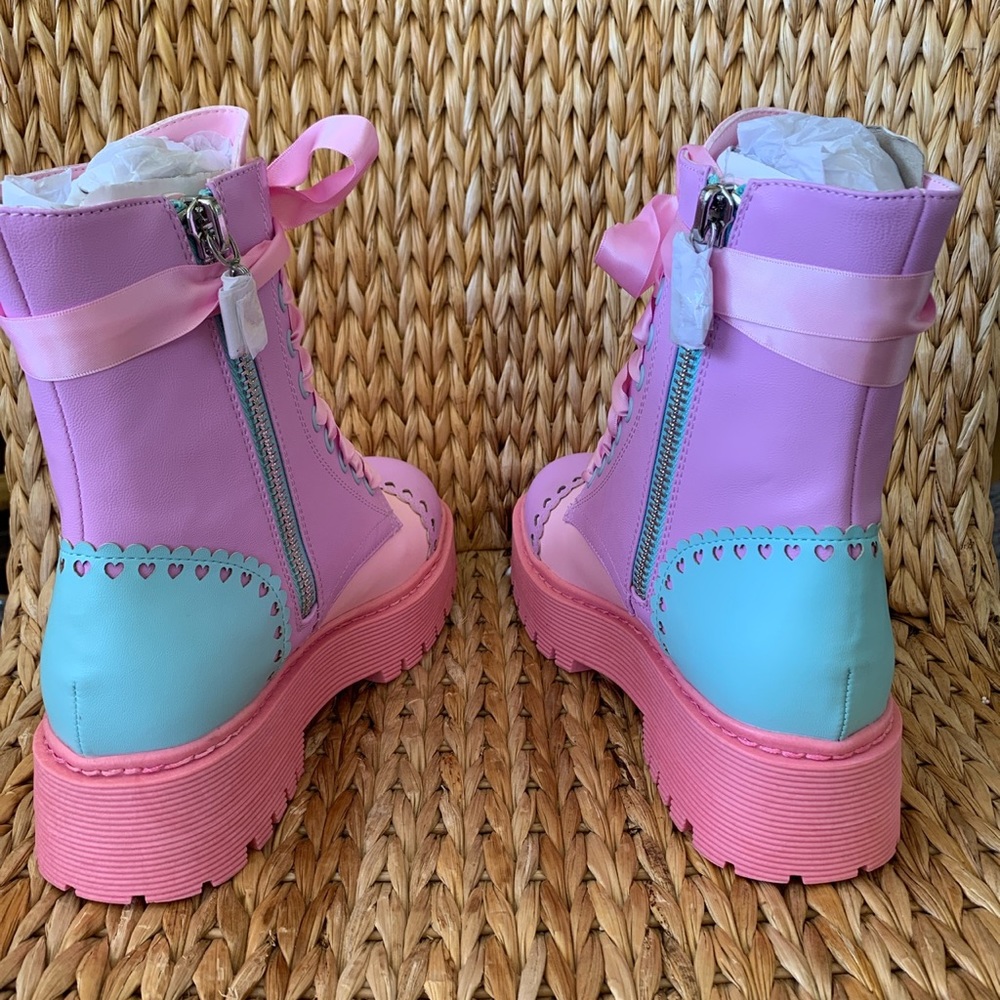 New Sugar Thrillz Bubblegum Party combat Boots - Picture 4 of 12